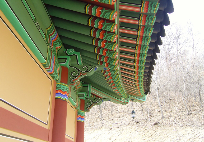 초익공-안성시 화곡리(용인이씨재실).jpg